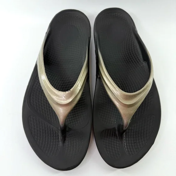 OOFOS OOLALA Luxe Thong Flip Flop Sandals Latte 42/US 11 - Picture 5 of 14